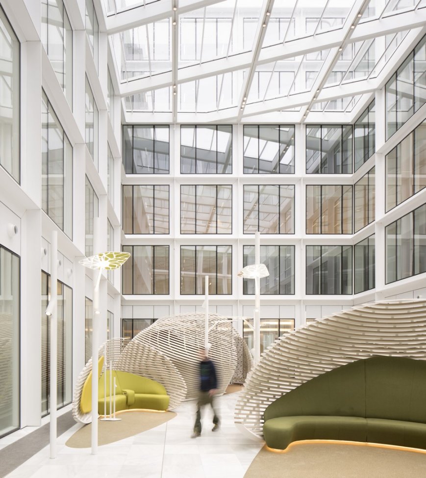 th_22ec96aa0070d0ed83a109d6a414bd54_pca_cloud_atrium1©cguillaumecopier
